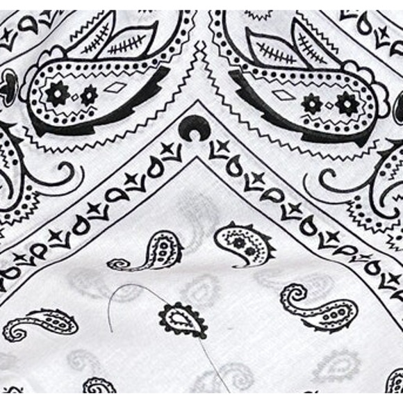 Bandana Halter Top Crop One Size Festival Western White Handcrafted Unique NEW - Picture 4 of 5